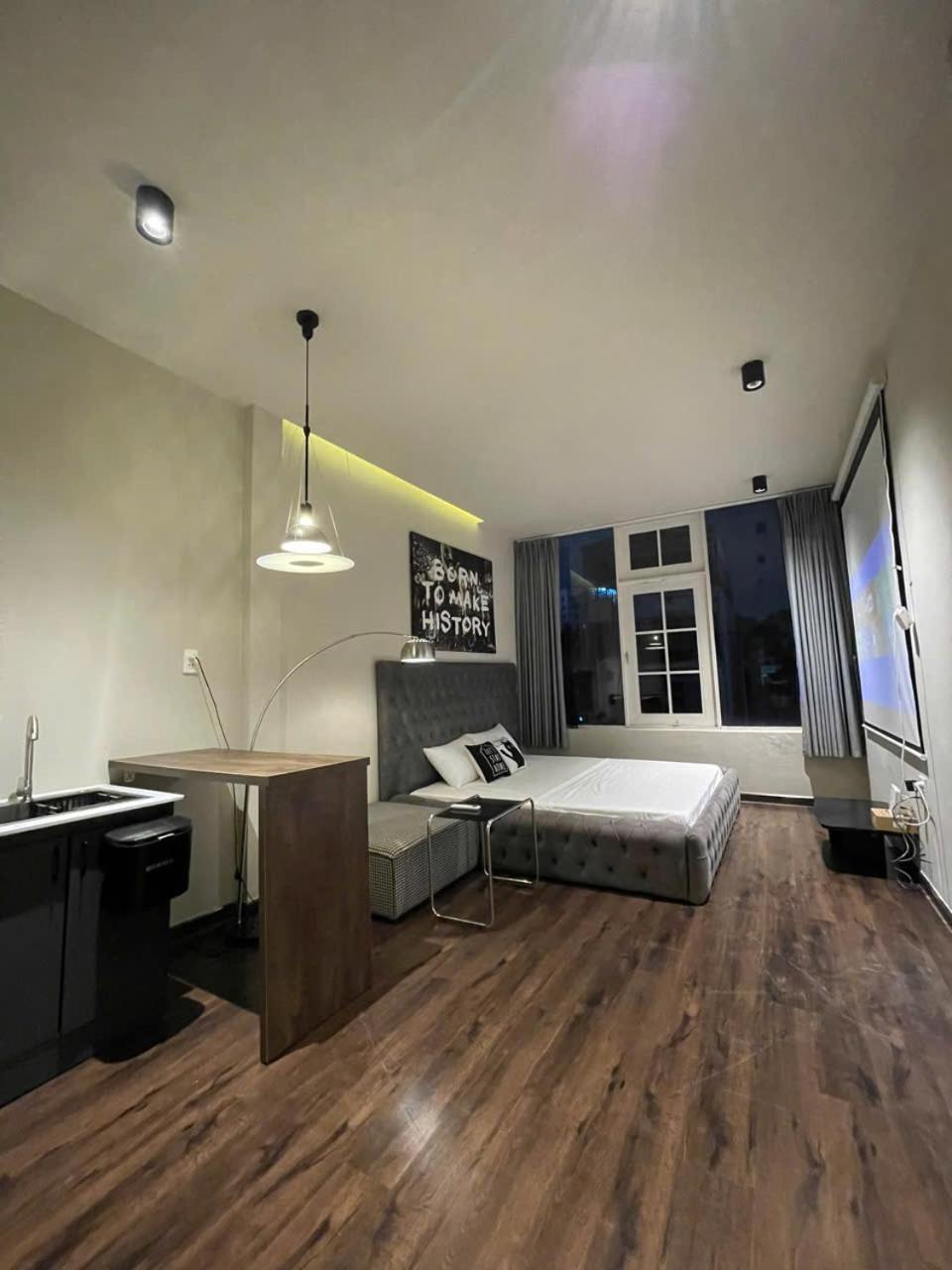 The Vibe Room - Ty'S Living Space Ho Chi Minh City Exterior photo